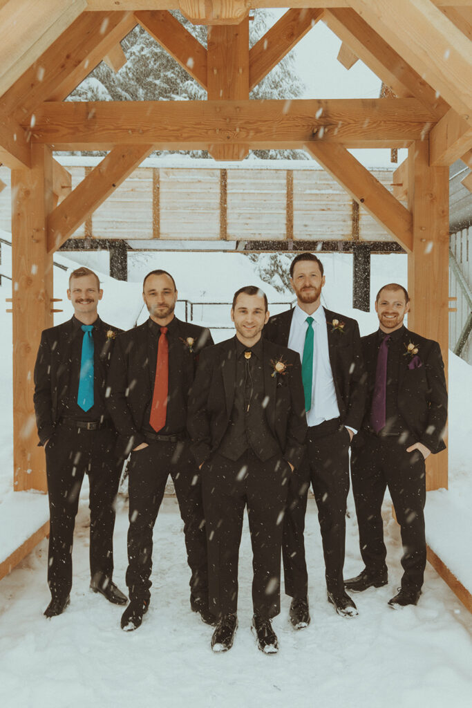 picture of the groom and his friends