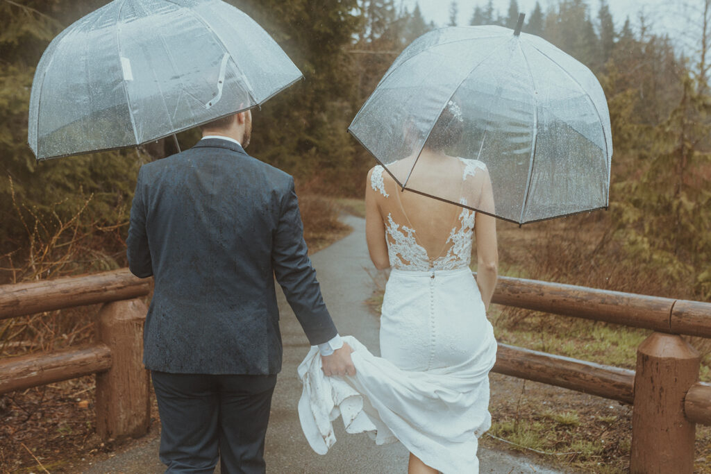 bride and groom at their elopement in washington