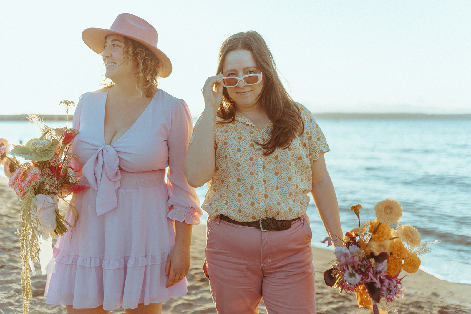 fun portrait of the newly eloped couple