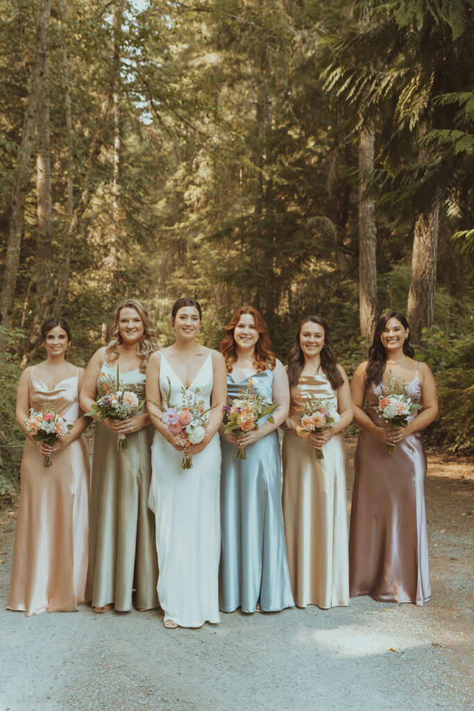 bride and her friends before the boho wedding ceremony 