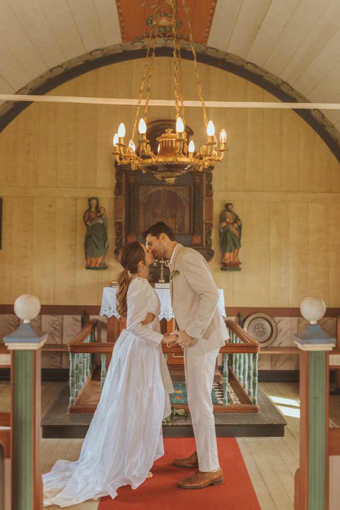 elope in iceland - adventurous elopement 