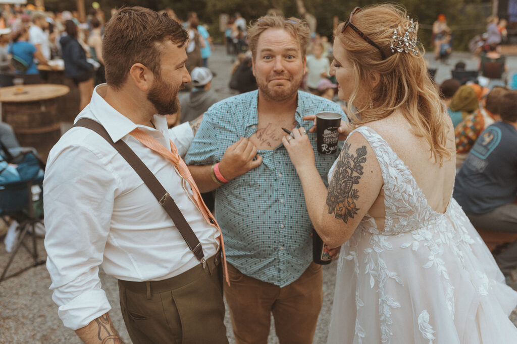 fu picture of the newlyweds and their guests