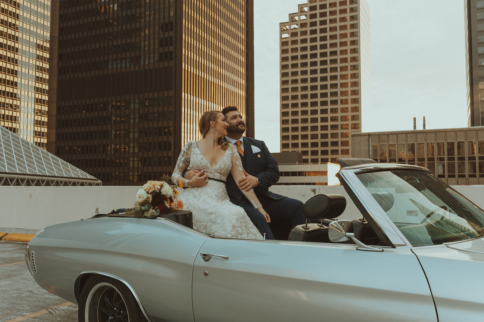 Creative Wedding Send Off Ideas - bride and groom in a vintage car for their send off